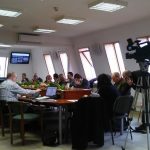A képen a 2018. februári önkormányzati ülés képe látható, ahol a VGYKE támogatásáról döntöttek