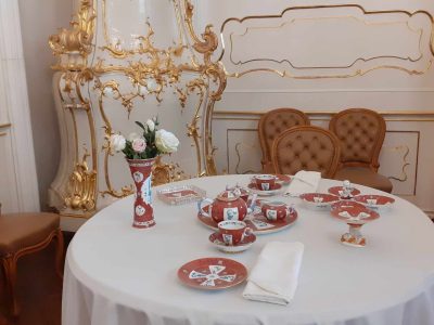Látogatás a Gödöllői Grassalkovich Kastélyba - a királyi pár reggelizőkészlete