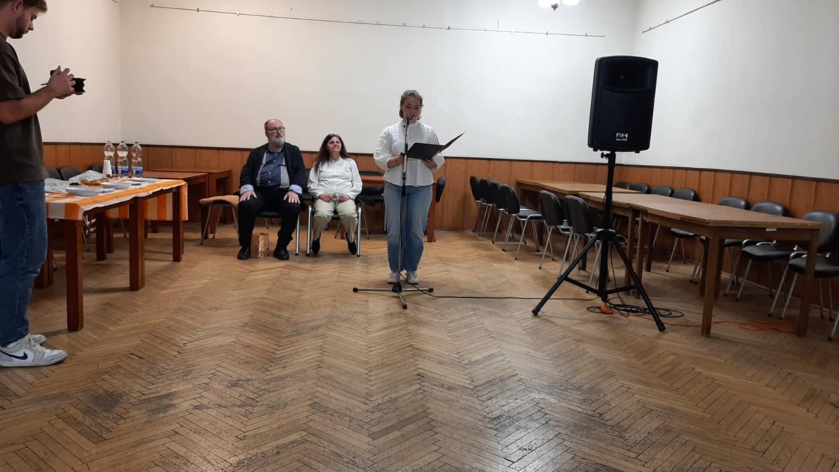 Somogyi Cseperke előadása