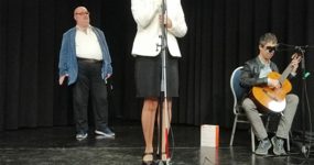 Fodor Ágnes, Ruzsa Viktor és Györök Márk a színpadon